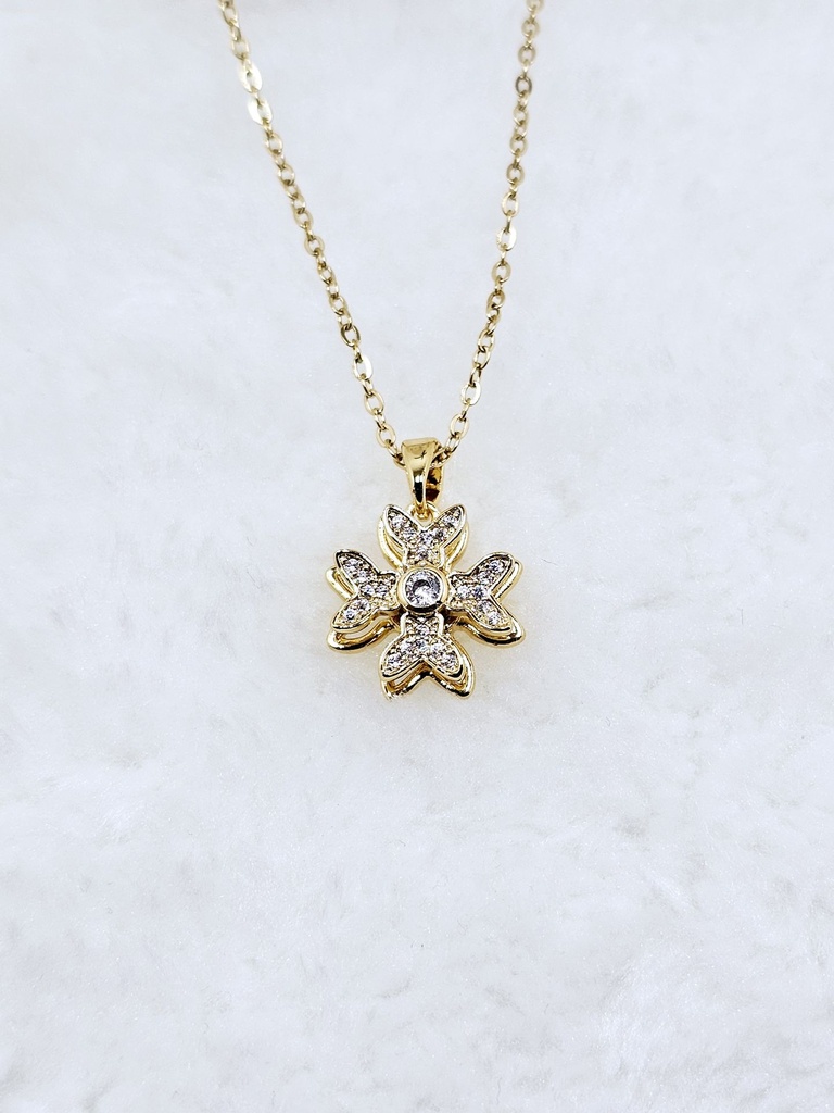 Sparkling Snowflake Rotating Pendant Necklace - Artificial Yellow Gold