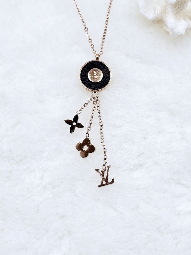Monogrammed Oval Pendant Necklace with Charms - Artificial Rose Gold