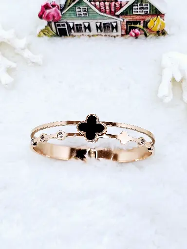 [0202009] Midnight Clover Elegance Bracelet – Artificial Rose Gold