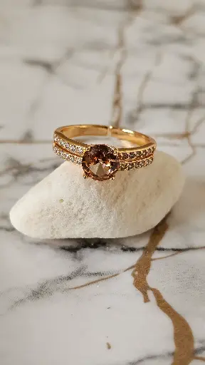 [0701001] Round Champagne Ring with Crystal Pave Bands - Artificial Yellow Gold