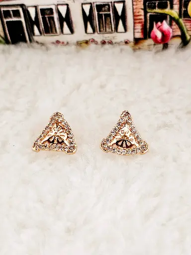 [0501003] Triangular Cubic Zirconia Stud Earrings - Artificial Yellow Gold